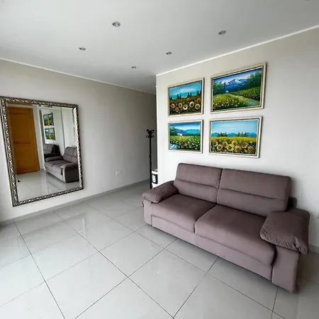 Апартаменты Seaview 2 Bedroom Penthouse